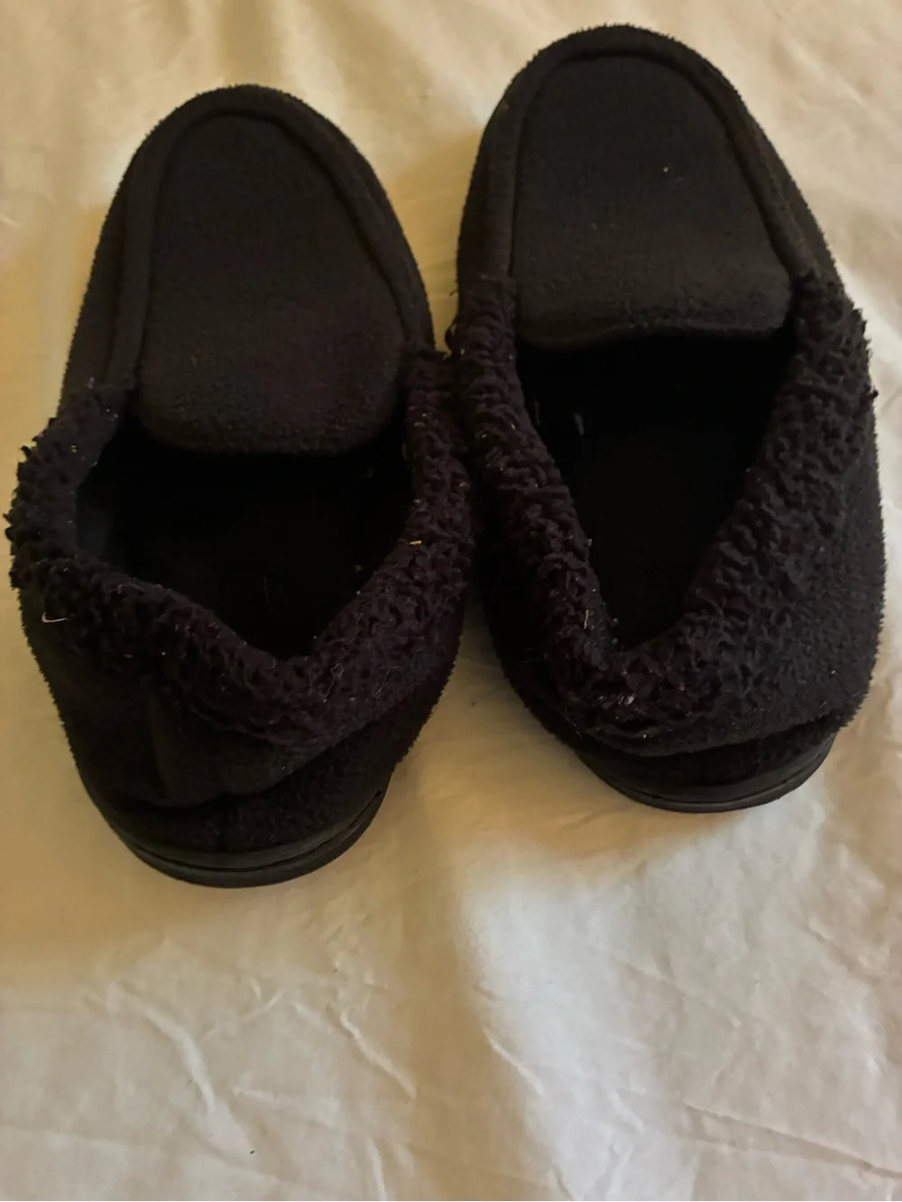 Cuddl Duds Kids Black Cozy Slip-On Slippers